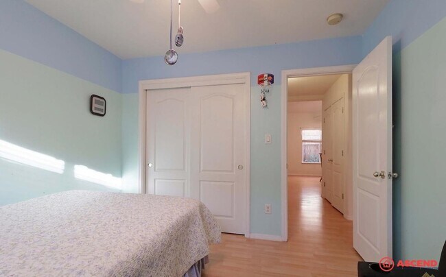 Building Photo - 9425 Lanneau Ct