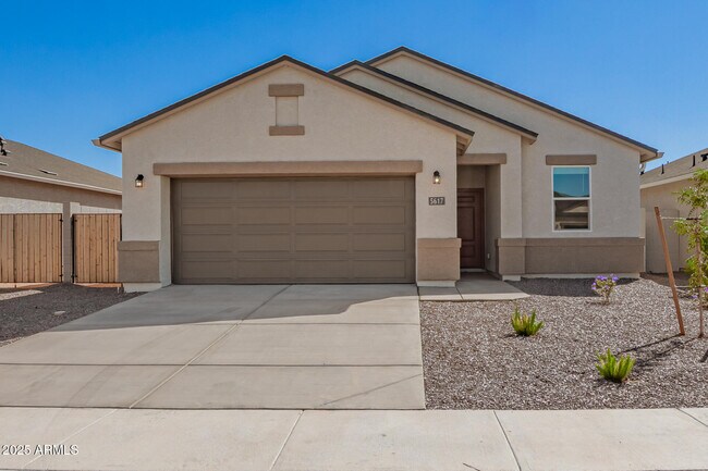 Building Photo - 5617 E Axle Ave