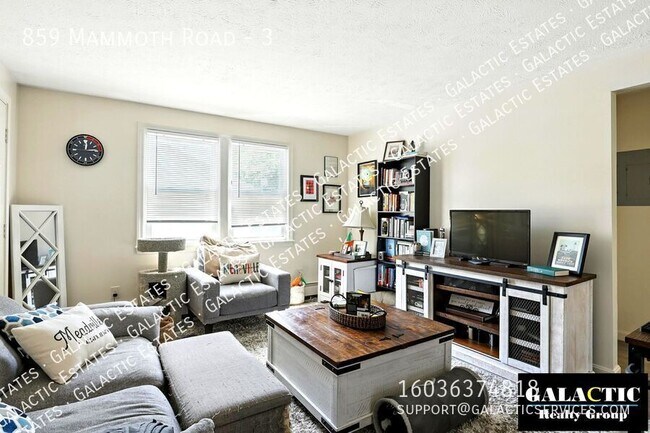 Building Photo - 859 Mammoth Rd