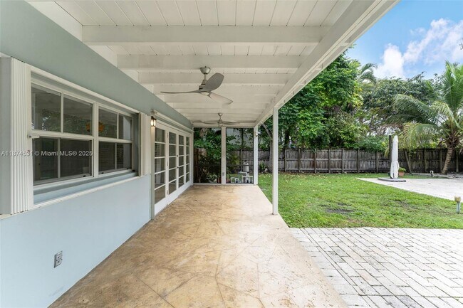 Building Photo - 8318 SW 131st St