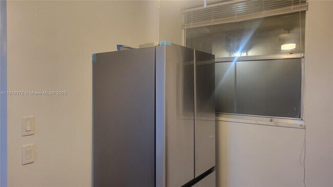 Building Photo - 3841 Environ Blvd