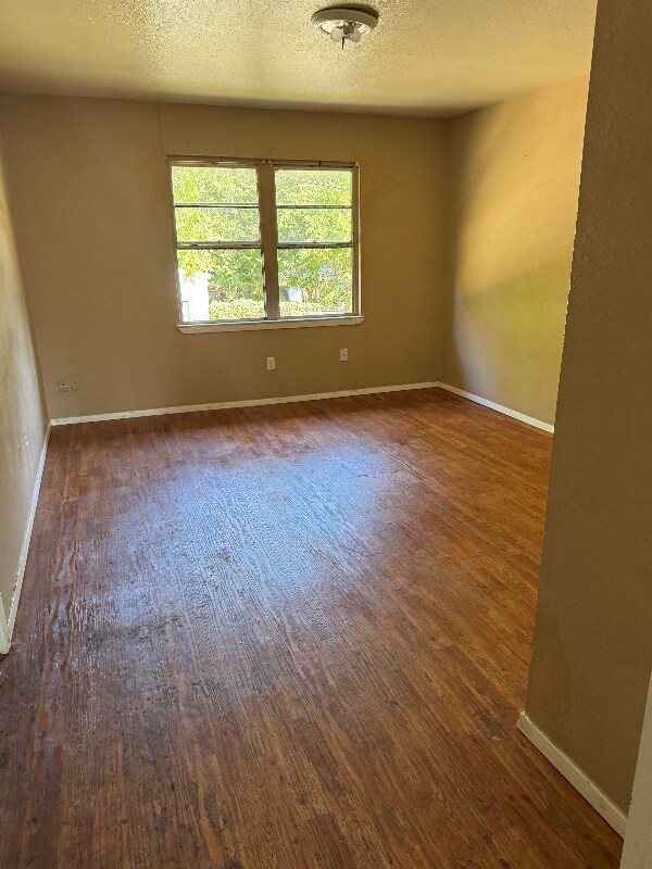 Building Photo - 750 Bonham St
