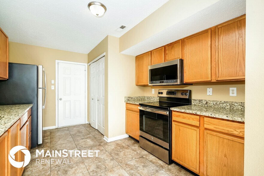 Building Photo - 10529 Apple Creek Dr