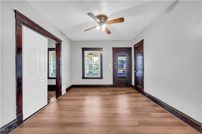 Building Photo - 4126 Gifford Ave