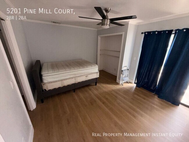 Building Photo - 5201 Pine Mill Ct