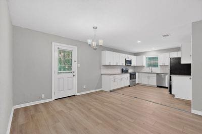 Building Photo - 445 Bolero Ave