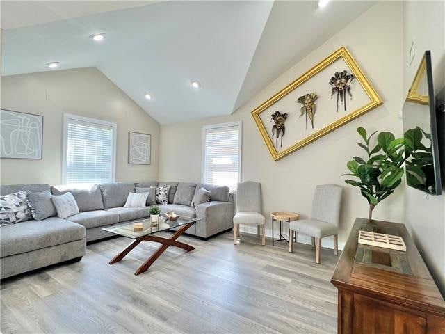 Building Photo - 5141 Chamberlain Dr