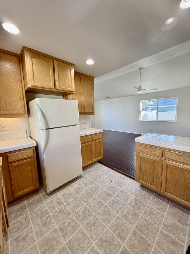Building Photo - 179 Highlands Ct
