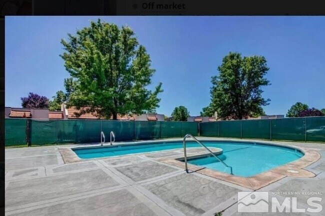 Building Photo - 1005 Baywood Dr