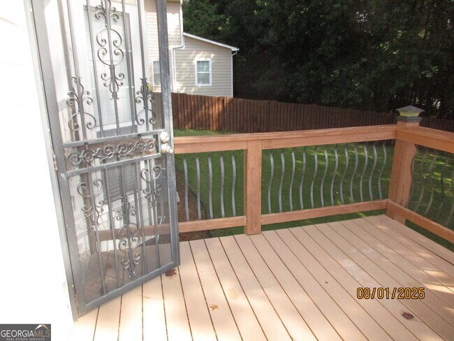 Building Photo - 6972 Harbor Town Way