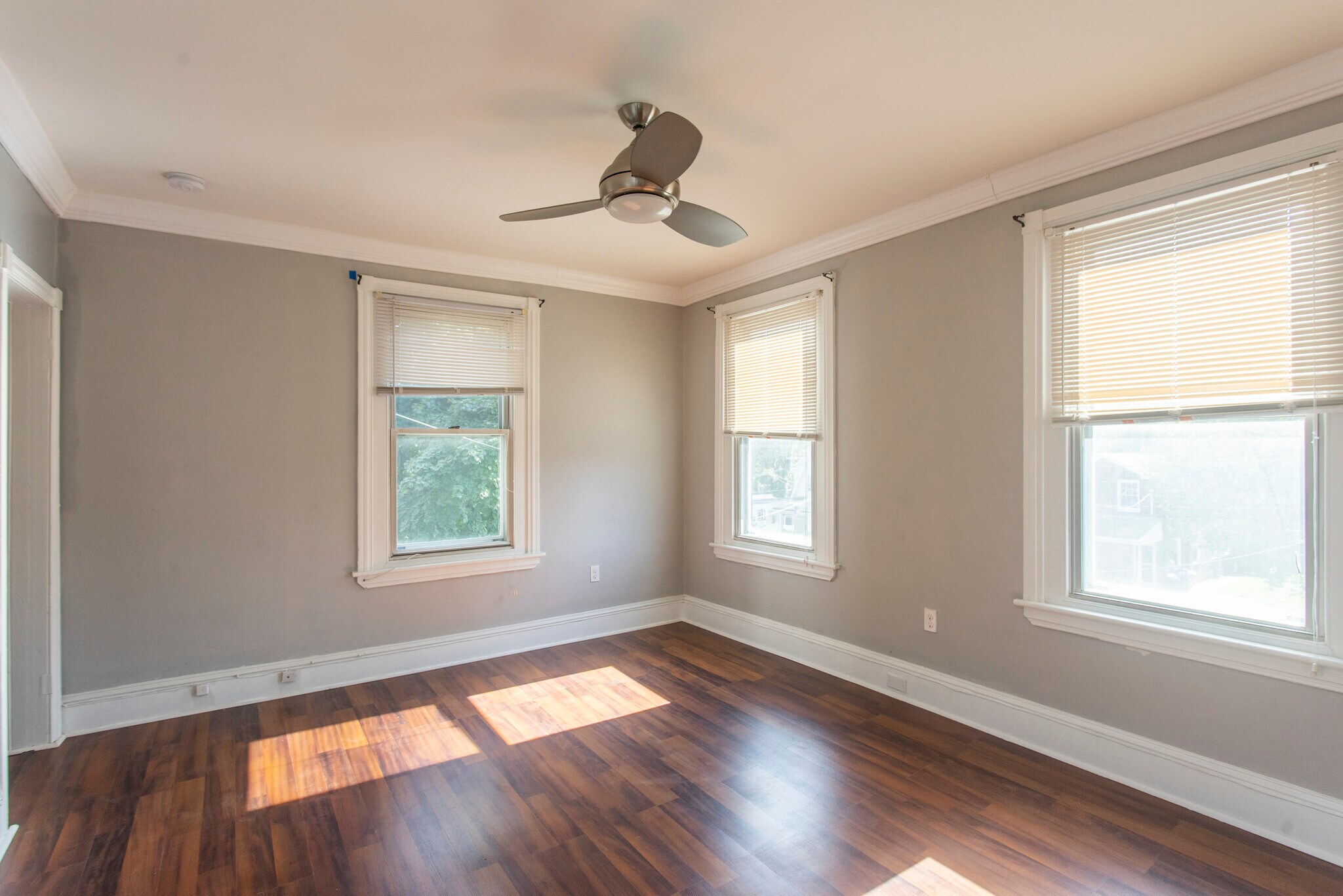Building Photo - 133 Beecher Ave