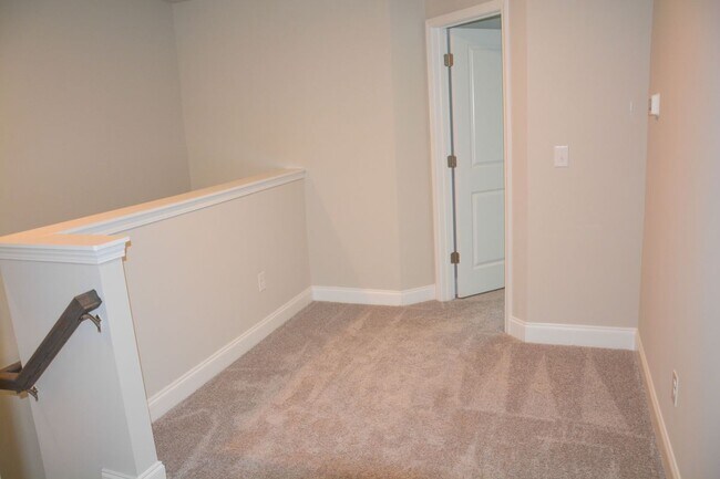 Building Photo - 7124 Fringe Flower Dr