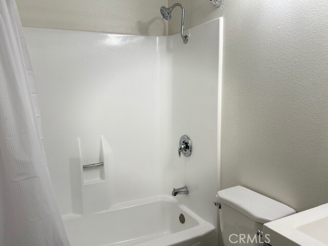 Building Photo - 45313 Sunset Ln