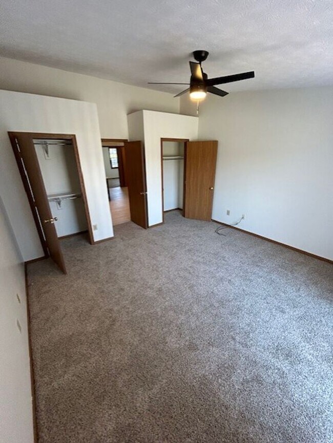 Building Photo - Updated Ranch with 2 Bedrooms, 1 Bath, and 1-Car Attached Garage in Troy, Ohio - Your Perfect Hom...