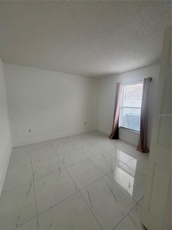 Building Photo - 2222 Champlain Ave