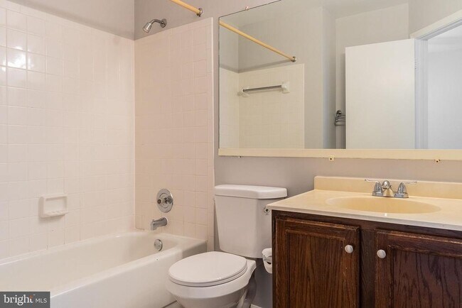 Building Photo - 8525 Gambel Oak Dr