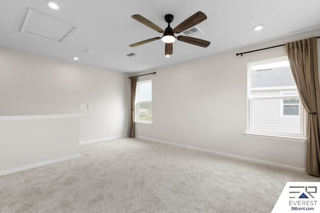 Building Photo - 249 Montgomery Ct