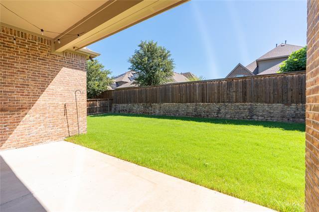 Building Photo - 7636 Yearling Dr
