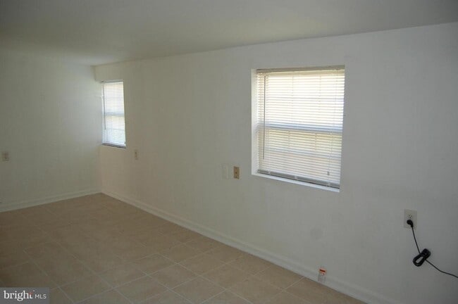 Building Photo - 1310 Mcnabbs Ln