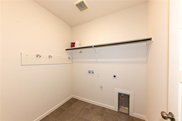 Building Photo - 3517 Iron Horse Dr