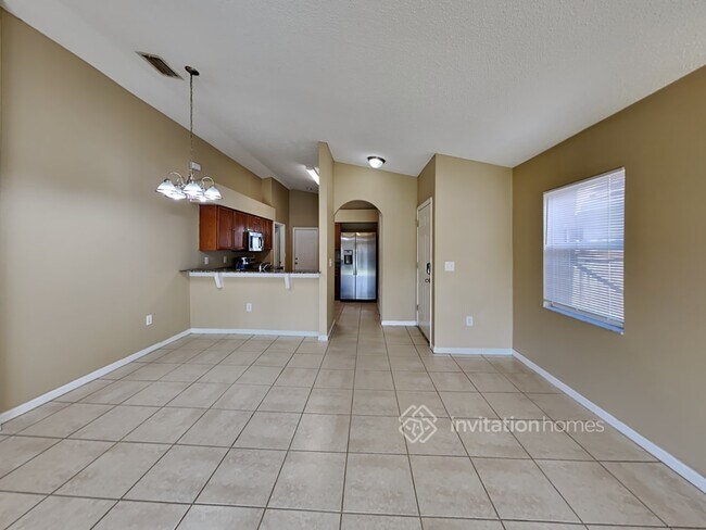 Building Photo - 563 Lindsay Anne Ct
