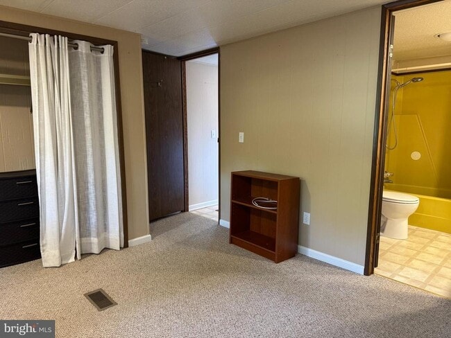 Building Photo - 1433 Hoppa Rd