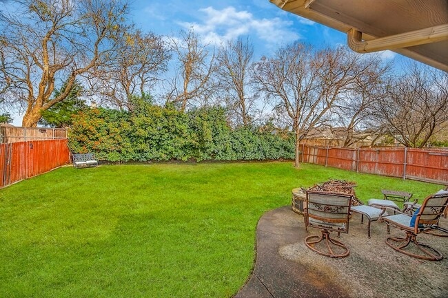 Building Photo - 8216 Shasta Dr