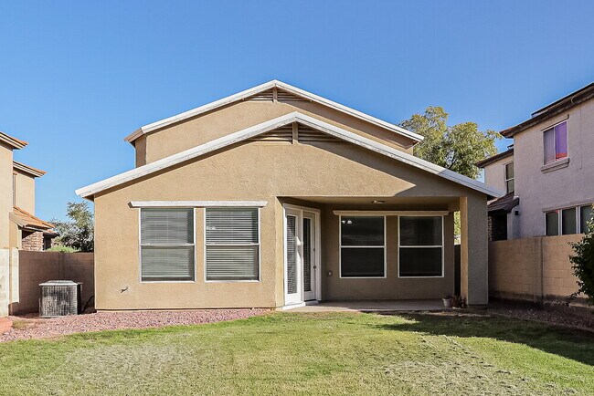 Building Photo - 13429 W Peck Dr