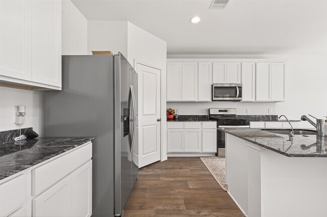 Building Photo - 3108 Magnolia Blossom Ln