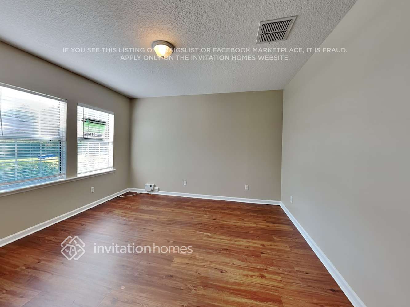 Building Photo - 137 Tollerton Avenue