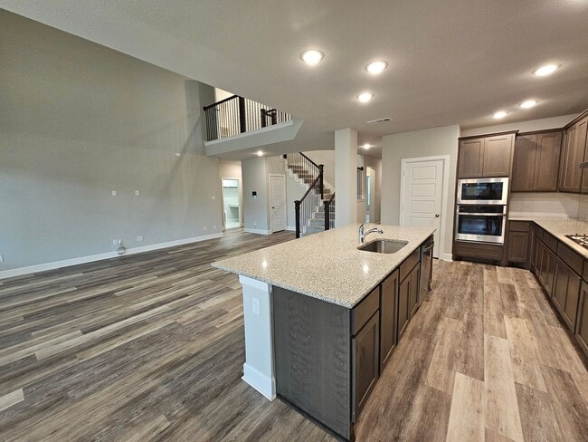 Building Photo - Coming Soon  5 bedroom, 4 bathroom home located in the desirable Forney