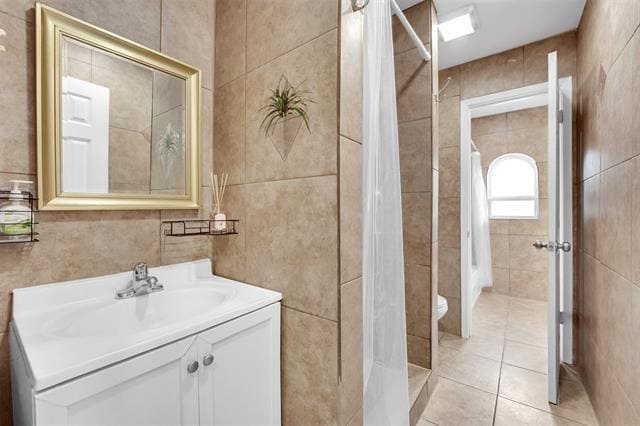 Building Photo - 6421 Perdido Dr