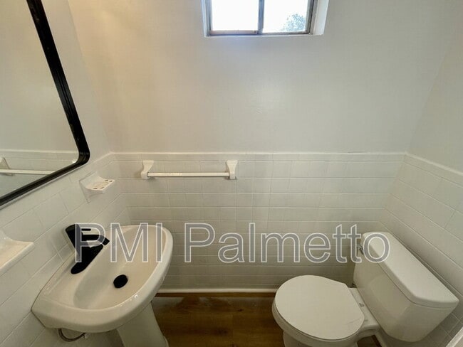 Building Photo - 1340 Cactus Ave