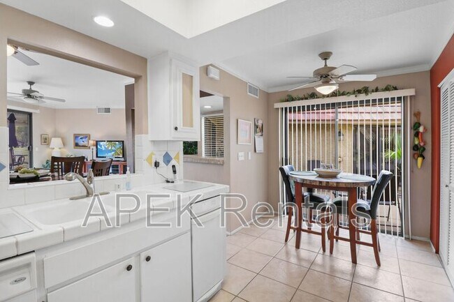 Building Photo - 68859 Paseo Real