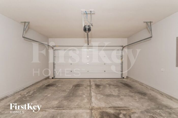 Building Photo - 623 Dulion Dr