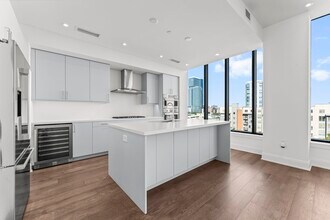 Building Photo - 2323 W Main St