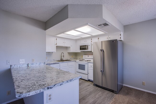 Building Photo - 1333 Cinder Rock Dr