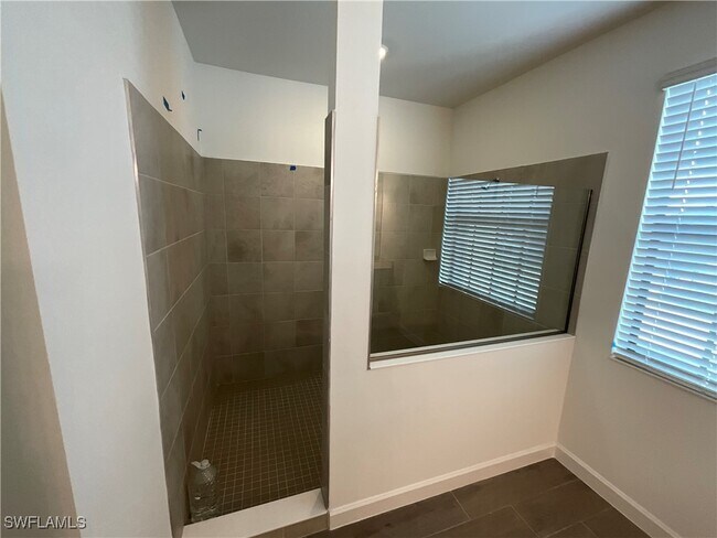 Building Photo - 10755 Timber Creek Dr