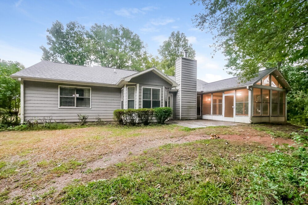 Building Photo - 715 Pullman Ln