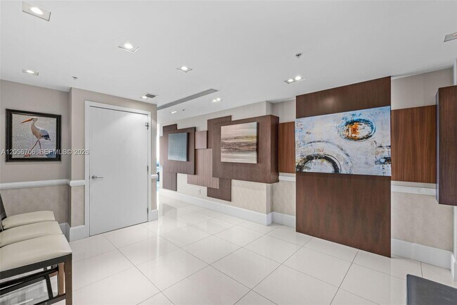Building Photo - 6899 Collins Ave