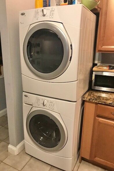 Building Photo - 1305 Euclid St NW