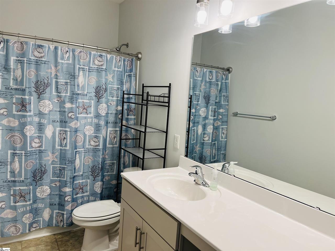 Building Photo - 205 Talisker Way