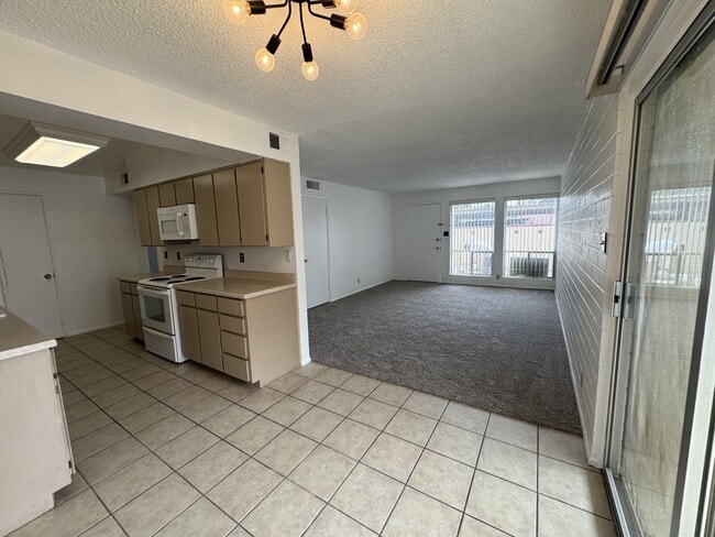 Building Photo - 4917 N 73rd St