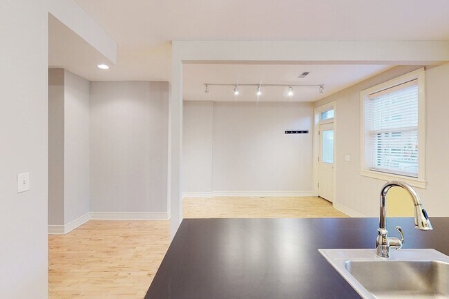 Floorplan - Melrose Apartments