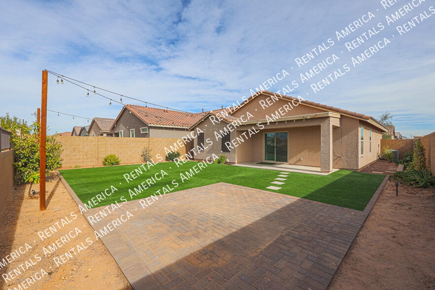 Building Photo - 24424 N 164th Dr