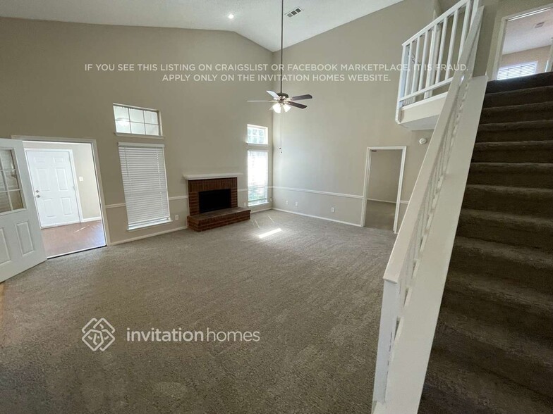Building Photo - 1616 Barclay Dr