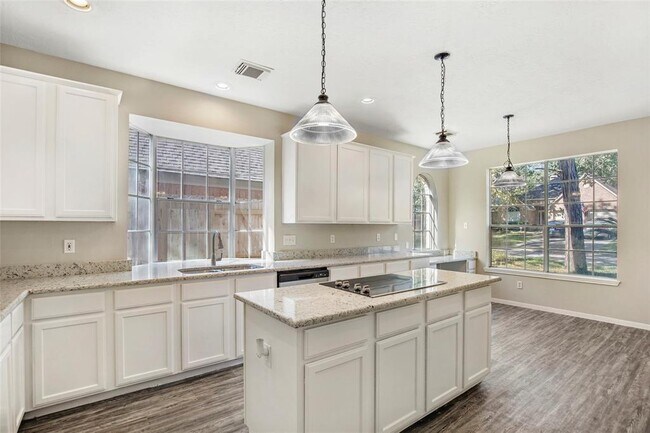 Building Photo - 5322 Willow Knoll Ct
