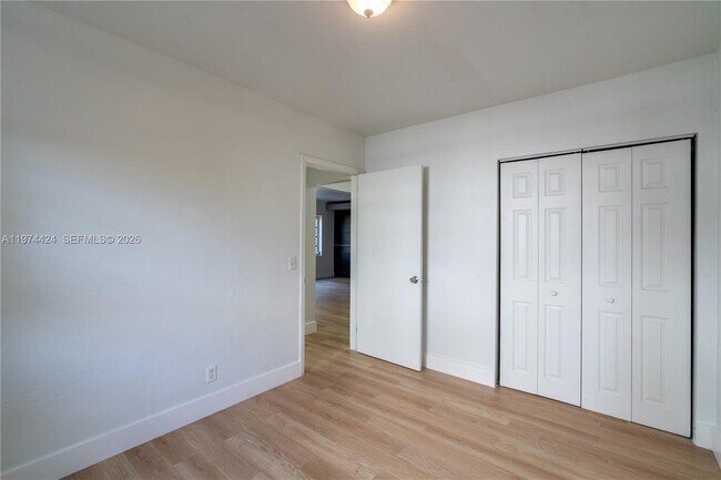 Building Photo - 3665 SW 16th St