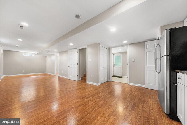 Building Photo - 7020 Quander Rd