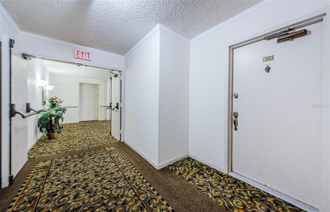 Building Photo - 800 S Gulfview Blvd